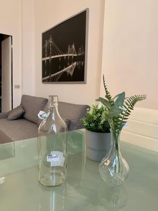 Splendido Bilocale A 4 Fermate Dal Duomo Apartman Milánó Kültér fotó