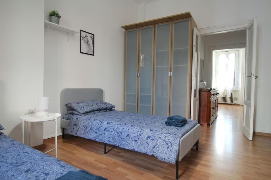 Splendido Bilocale A 4 Fermate Dal Duomo Apartman Milánó Kültér fotó